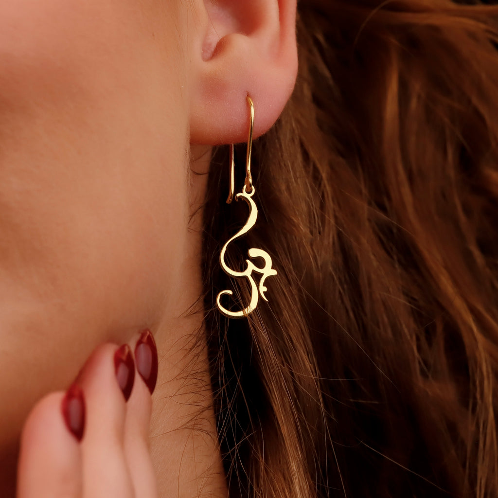 Om Symbol Drop Earrings – 14K Gold Spiritual Yoga Earrings, Minimalist Meditation Jewelry