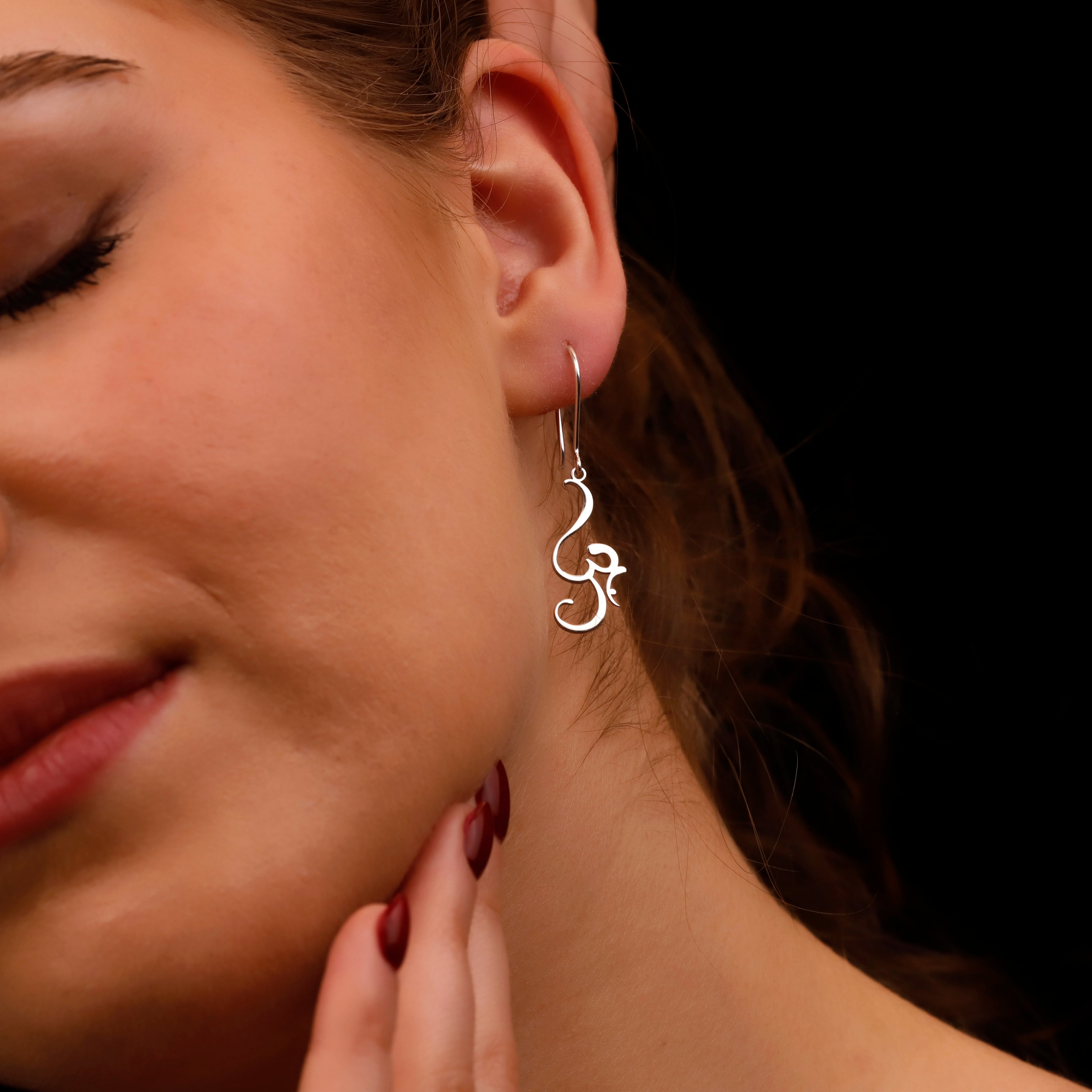 Om Symbol Drop Earrings – 14K Gold Spiritual Yoga Earrings, Minimalist Meditation Jewelry