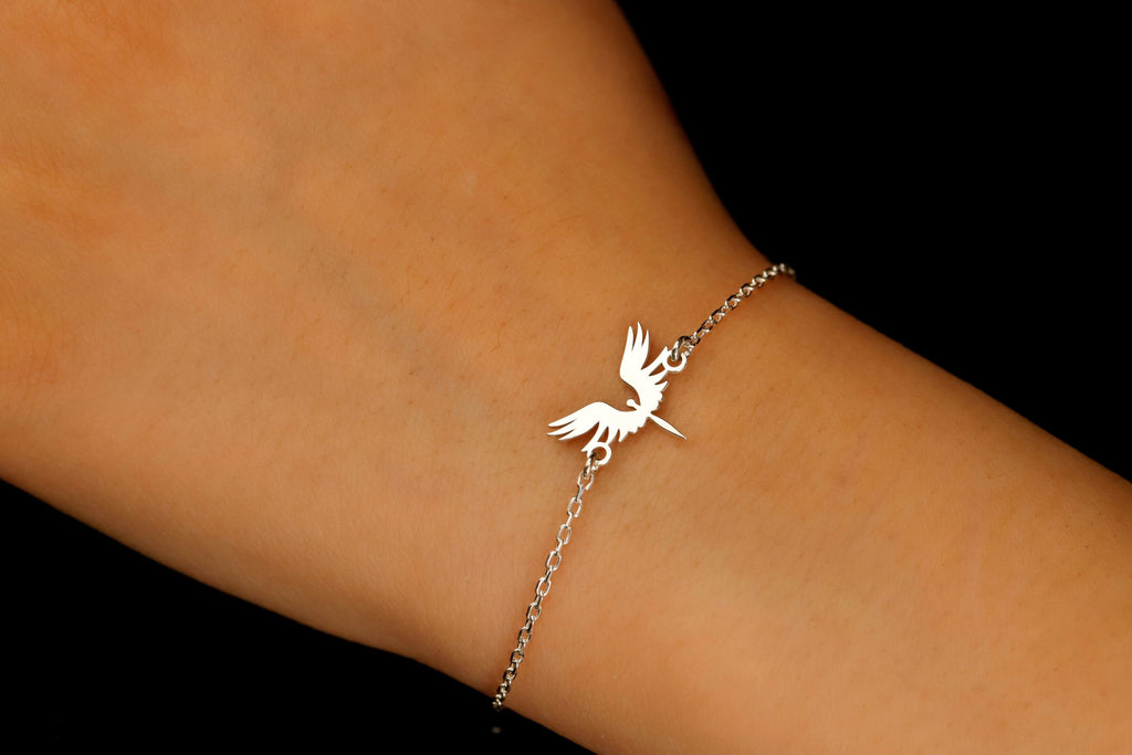 Angel Wing Bracelet – Gold Dainty Minimalist Bracelet for Women