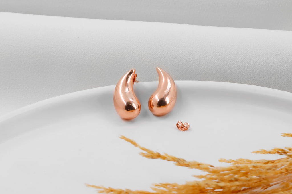 Gold Teardrop Earrings – Minimalist Chunky Drop Earrings for Women