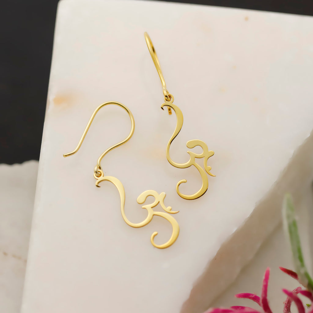 Om Symbol Drop Earrings – 14K Gold Spiritual Yoga Earrings, Minimalist Meditation Jewelry