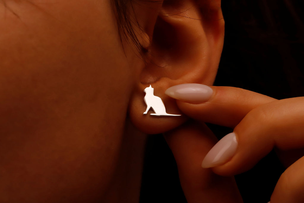 Sterling Silver Cat Stud Earring – Minimal Cat Silhouette Earring