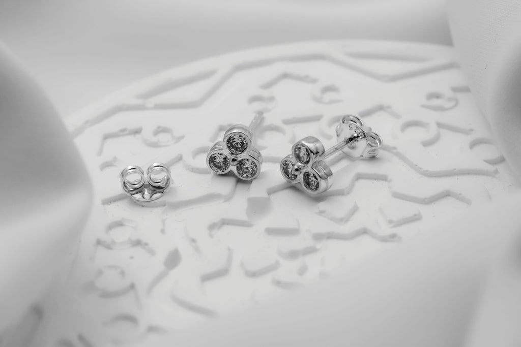 Triple CZ Stud Earrings – Minimalist 3 Stone Dainty Earrings