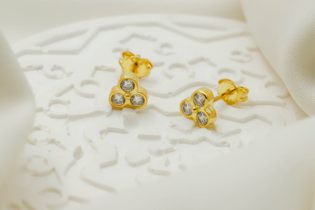 Triple CZ Stud Earrings – Minimalist 3 Stone Dainty Earrings